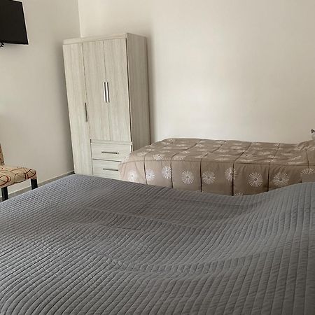 Apartamento Temporarios Saenz Pena Roque Sáenz Peña Exterior foto