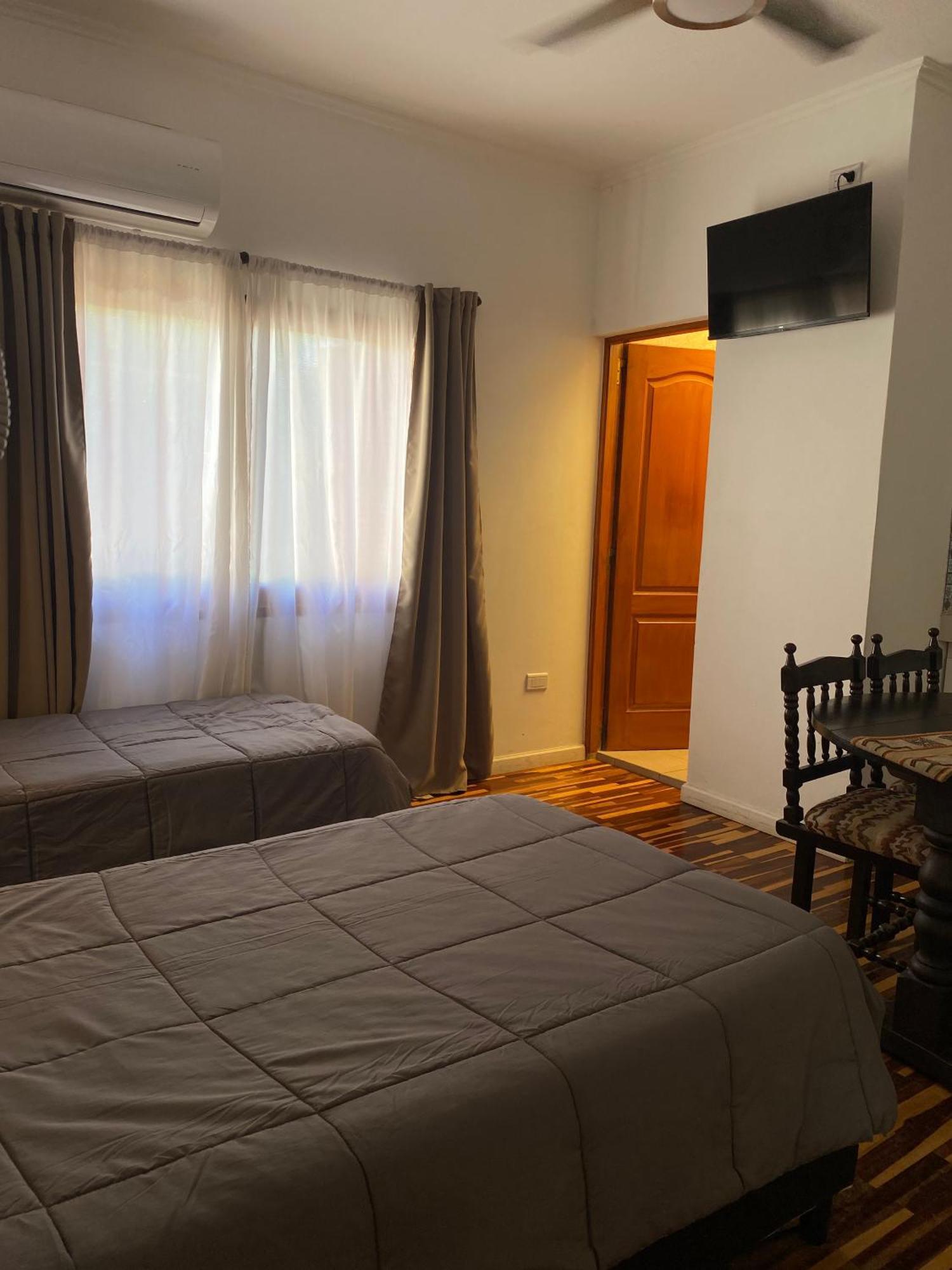 Apartamento Temporarios Saenz Pena Roque Sáenz Peña Exterior foto